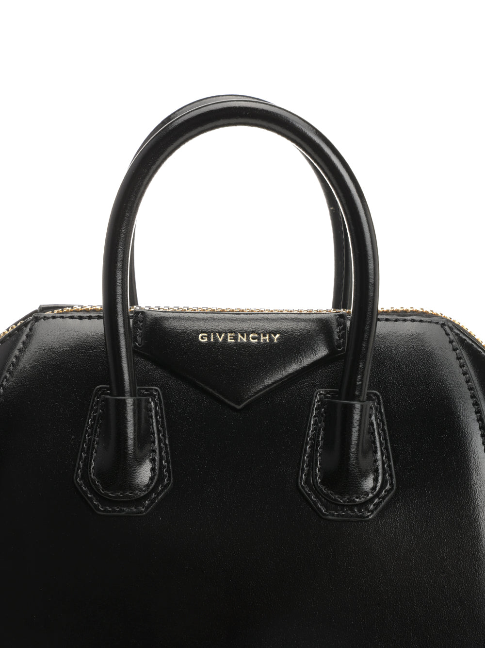 Givenchy Antigona Handbags - Nero | 5c92d22fcc6f2f383ebe1b52e033437b55b56ce5