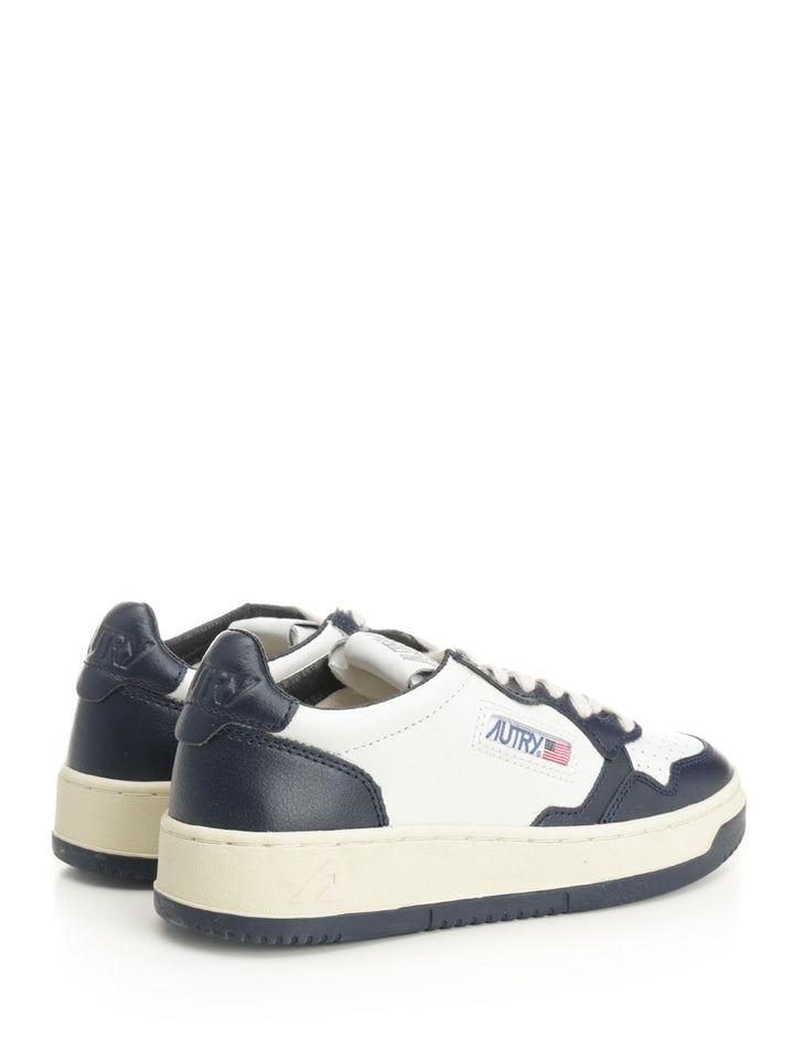 Autry  Medalist Low Sneakers - Nero | 276fa96161107edcbe1a3a7b5ea60e0472be5542