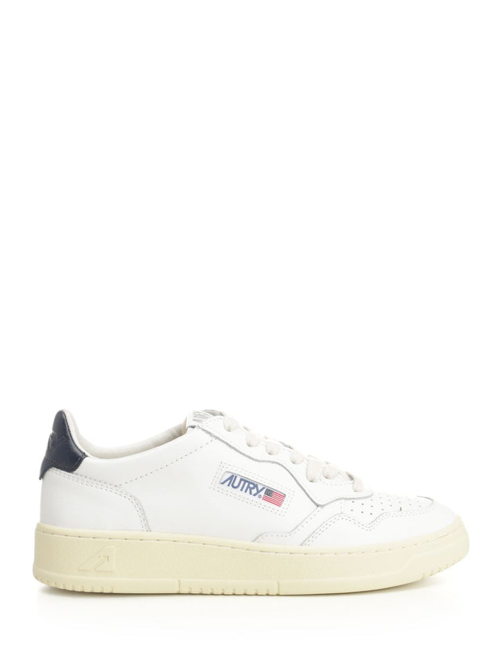 Autry  Medalist Low Sneakers - Blu | 33139fd4bd760f911b62ad03f61c0a7abc80fcb9