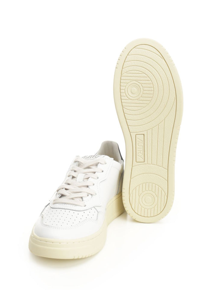 Autry  Medalist Low Sneakers - Blu | da1bf56b3ebd522ad8a7ec8607813ece2c8d5d8e