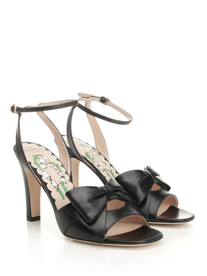 Valentino Garavani Bowow Kidskin Sandal Sandali - Nero | a05f5bfb7abc7625d94231abf81169b6d472536a