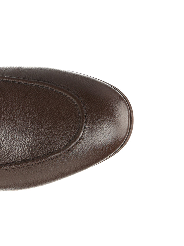 Valentino Garavani Vlogo Signature Kid Loafer Scarpe basse - Marrone | 174b6681034b3b78dd23a128ec6b8bf7fe5f3a37