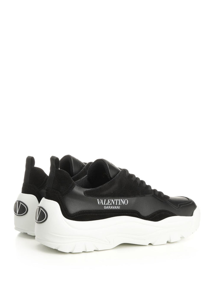 Valentino Garavani Gumboy Sneakers - Nero | 01df2991502d5cf054153dcd94f7b347c5388011