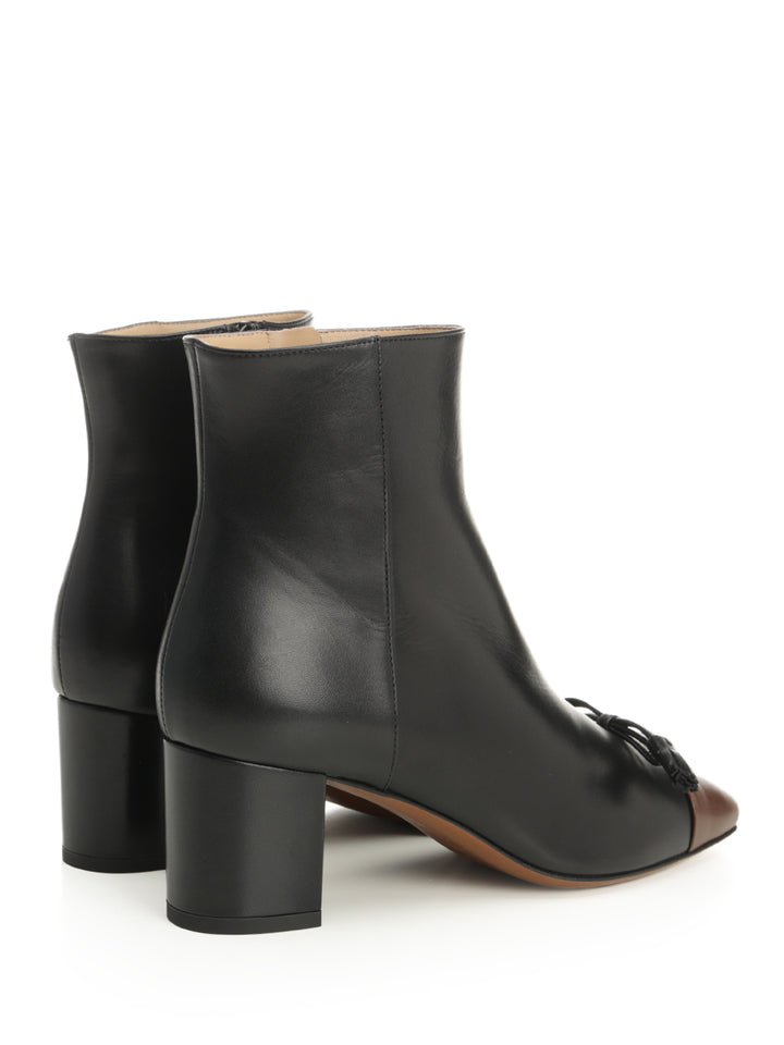 Valentino Garavani Valet Du Roi Ankle Boot Boots - Nero | 33ed8210476c771078e0746d7f6ddac879e6aed0