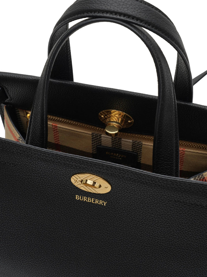 Burberry London England Handbag - Nero | cc94ea0bfe390411679537363a728af8039ed396