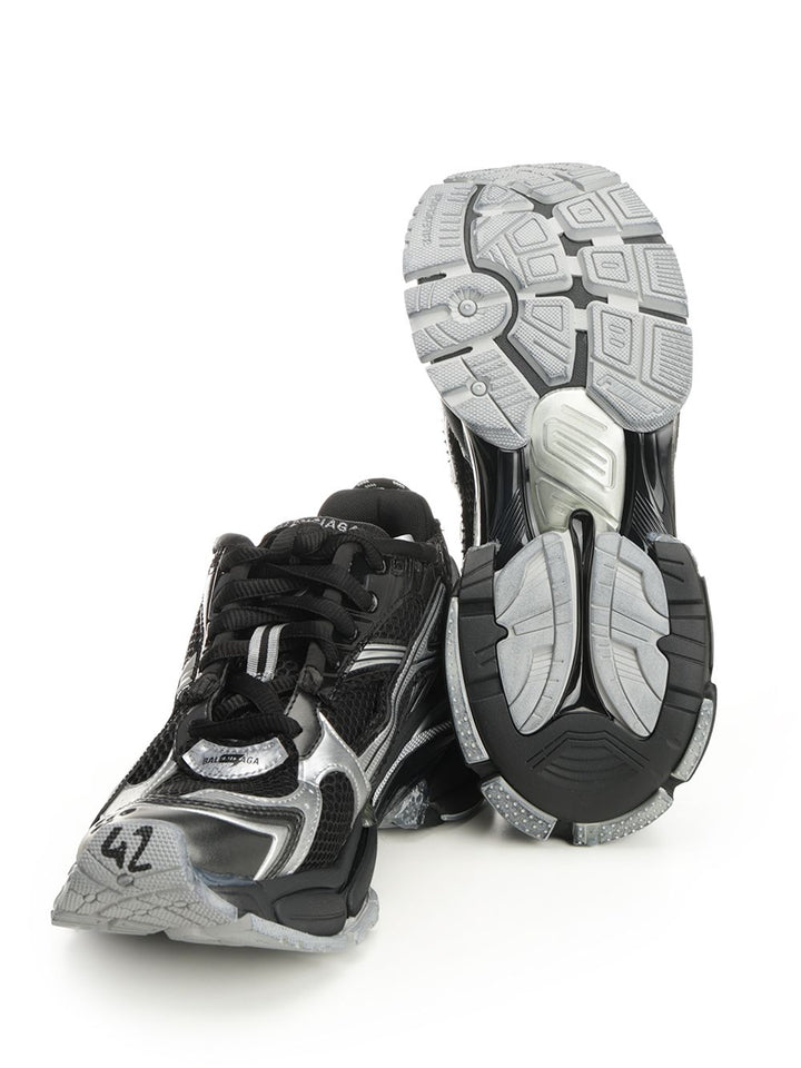 Balenciaga Runner  In Mesh And Nylon Sneakers - Nero | 17fe96b191fa7f13a978aedd9fddeb6b985c4d17