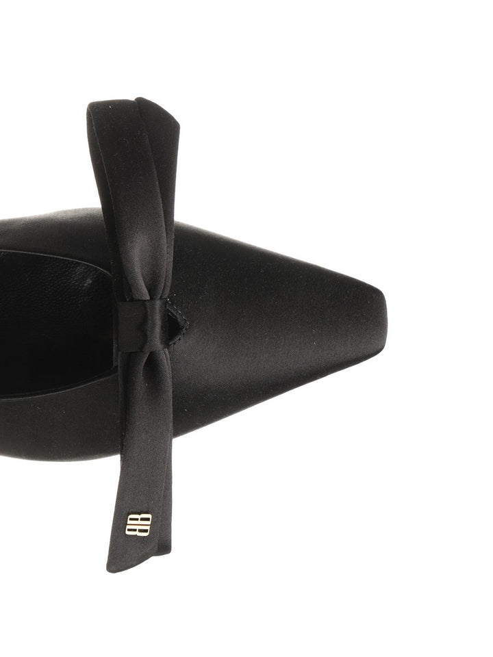 Balenciaga Slingback With Bow Scarpe basse - Nero | cc706f594b34eb1fedbf0873b48add4f1e2d7b20