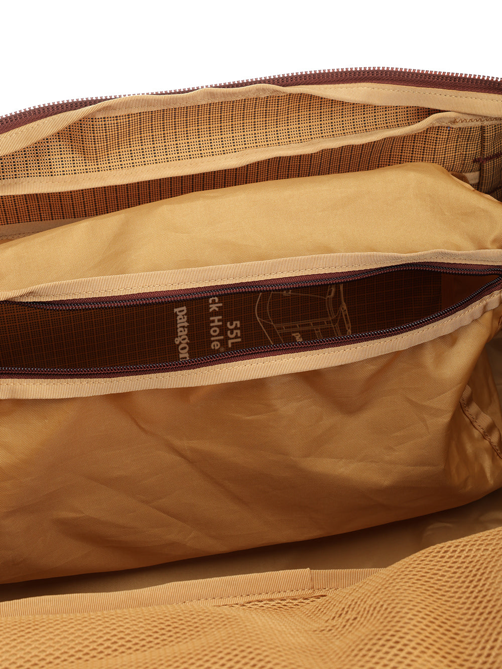 Patagonia Black Hole® Travel bags - Oro | 7e3cc94c315cc729f2051c223762a57f36bd0690