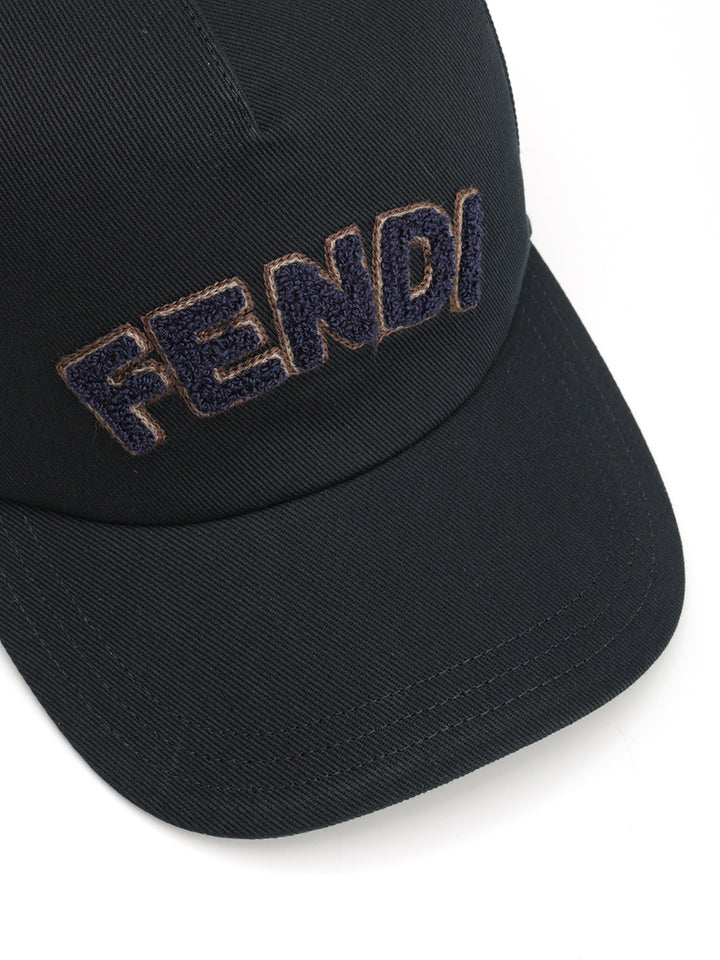 Fendi Baseball Cap Cappelli - Blu | 586d8a4d1ace700ae9e2966de9e6f34b4c865154