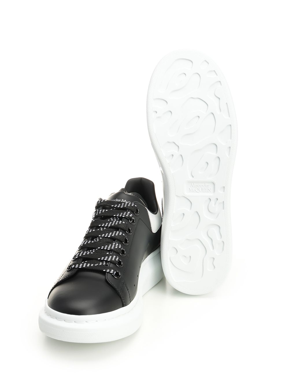 Mcqueen Oversize Sneakers - Nero | 4d3b09de0325e106188fd851d1dd9ff87d02ca4f