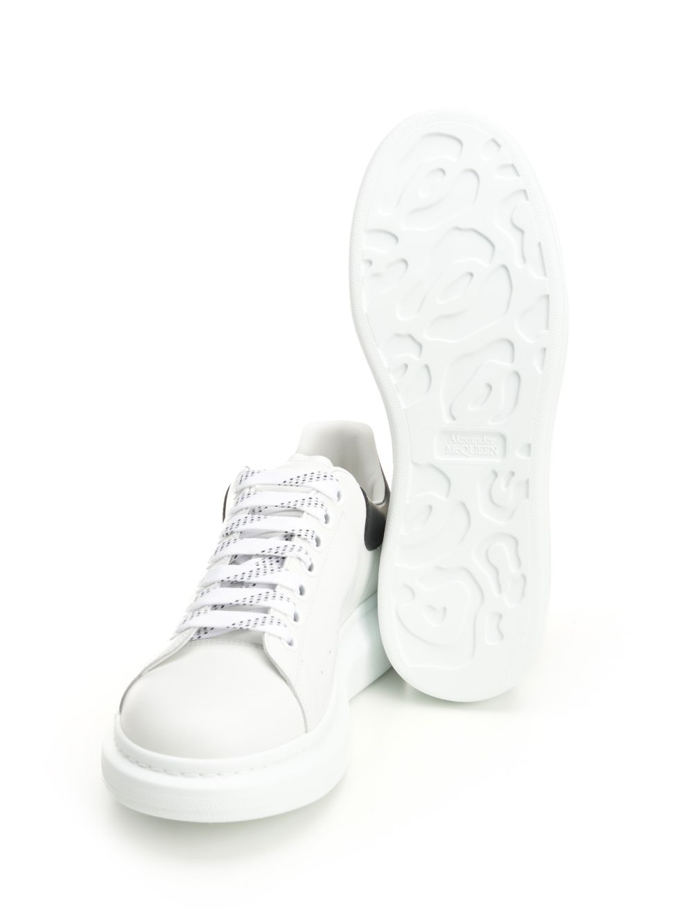 Mcqueen Oversize Sneakers - Bianco | a36cf4d08c5e32edcea5164fe4aef1d2c18dbe93
