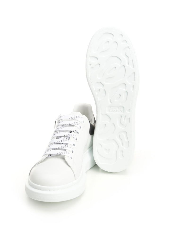 Mcqueen Oversize Sneakers - Bianco | a36cf4d08c5e32edcea5164fe4aef1d2c18dbe93