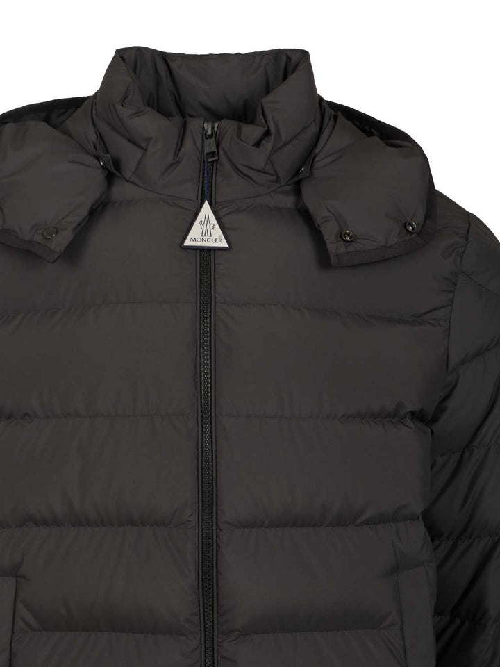 Moncler Montbrocq Giacche - Nero | db30f04ac1f182aaf62aa5cac672a2dd01d2118f