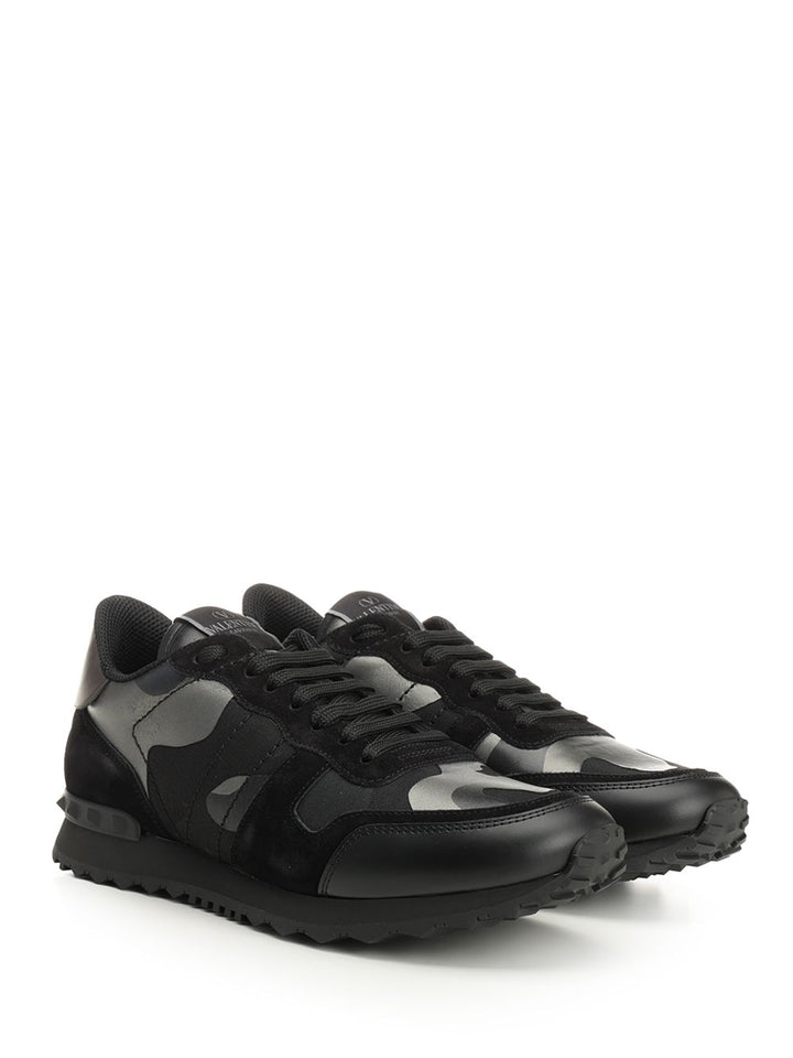 Valentino Garavani Rockrunner Camouflage Noir Sneakers - Nero | 1c28006433ca178d7a69ebc32f5e5a591f29ef68