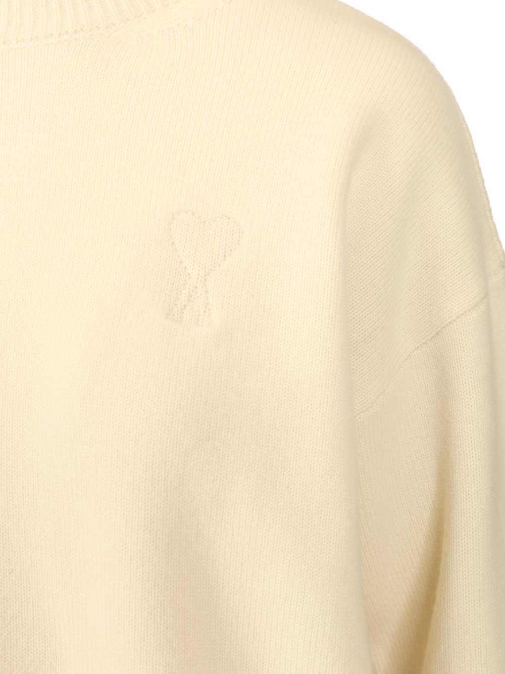 Ami Turtleneck Sweater Knitwear - Bianco | aedfb996e22b2beccca22bb8cd5df2ddf38634af