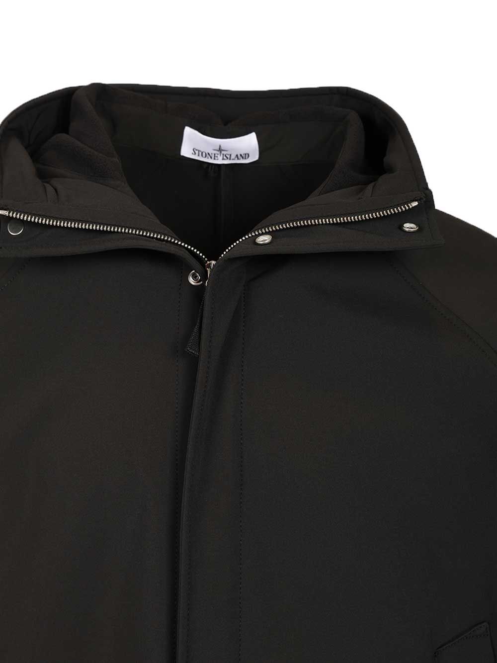 Stone Island Parka Soft Shell-R E.Dye® Giacche - Nero | fb0cfc798afc8fb38bcb7493304bc27881b93328