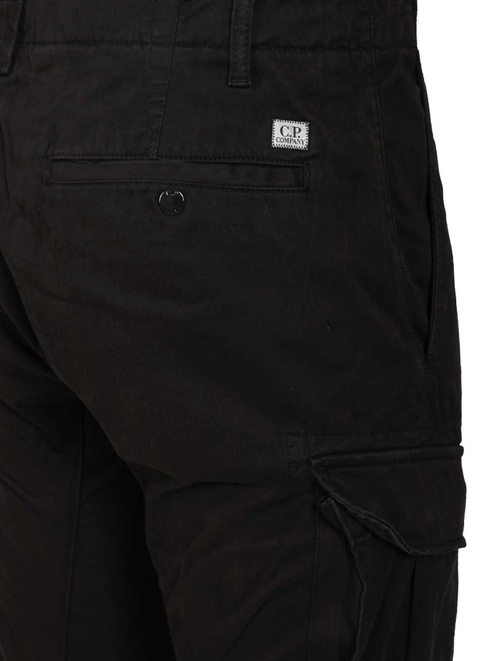 C.P. Company Cargo Trousers - Nero | 0e120dce477358bfb727418431e0a968c116070c
