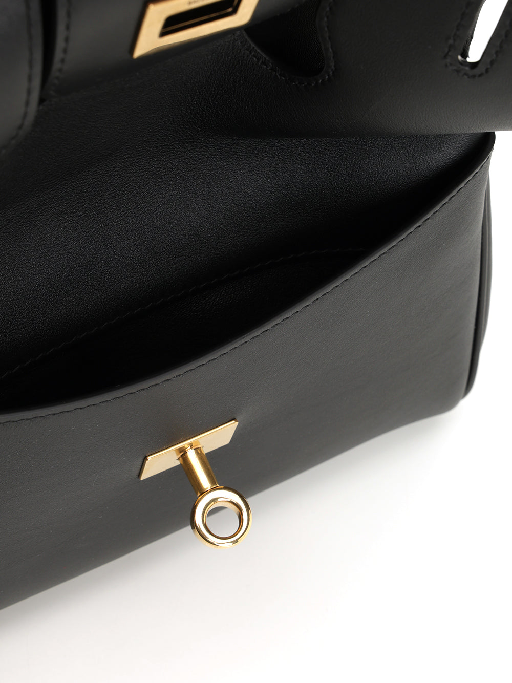 Balenciaga Flap Bel Air Shoulder Bags - Nero | d4fa3dbc004dbd10f54225921072976829896585