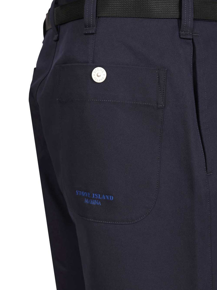 Stone Island Stretch Gabardine Chino Trousers - Blu | d1e1cc6a7920b9c1bfa5e4e767d8fcadc12347fd
