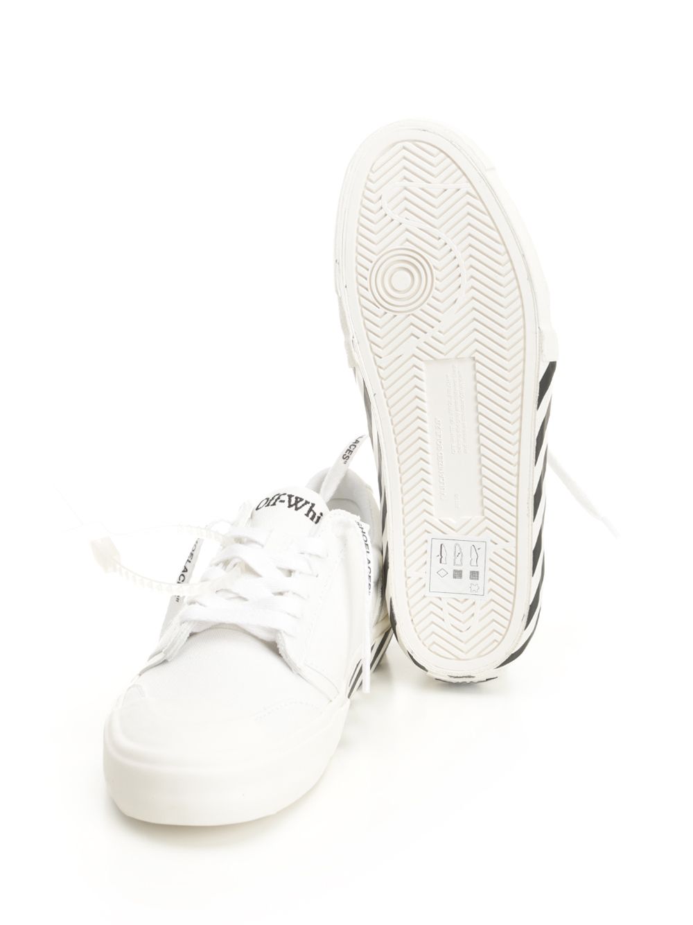 Off-White With Laces And Logo Sneakers - Bianco | 9d72051ddcbe3ead917eab18585356e723346526