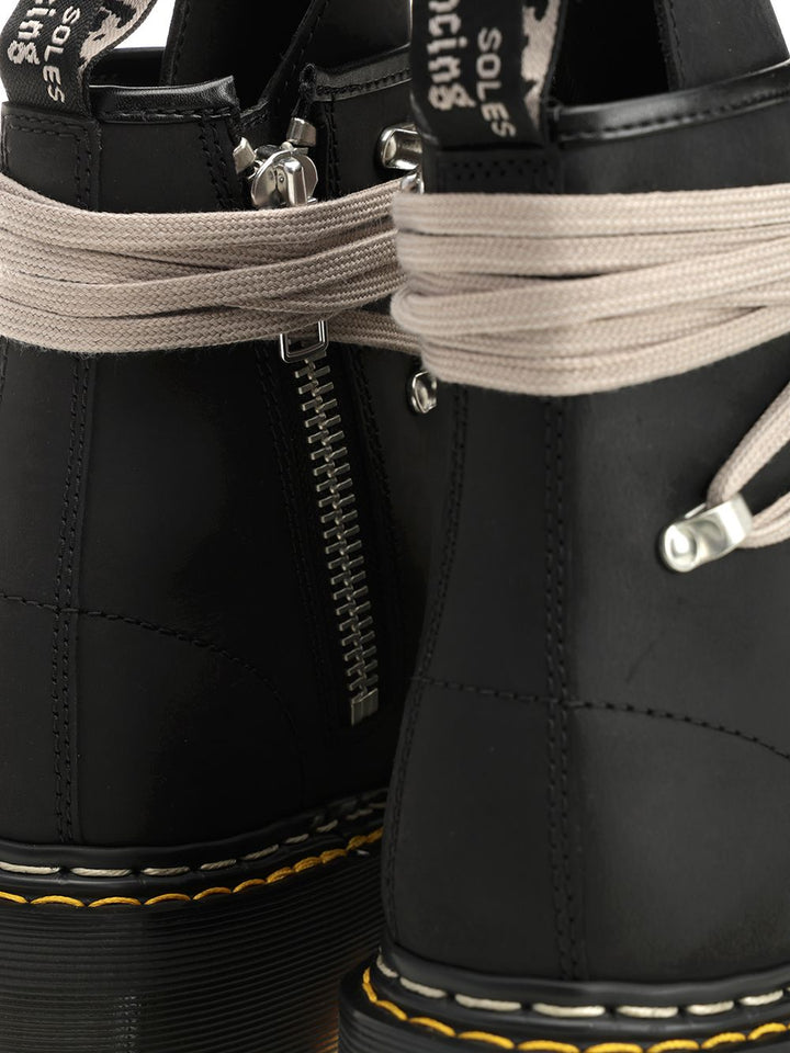 Dr. Martens X Rick Owens 1460 Megalace Boots - Nero | 50a59bb79c9c49b108b7341fdbf50c6078888012