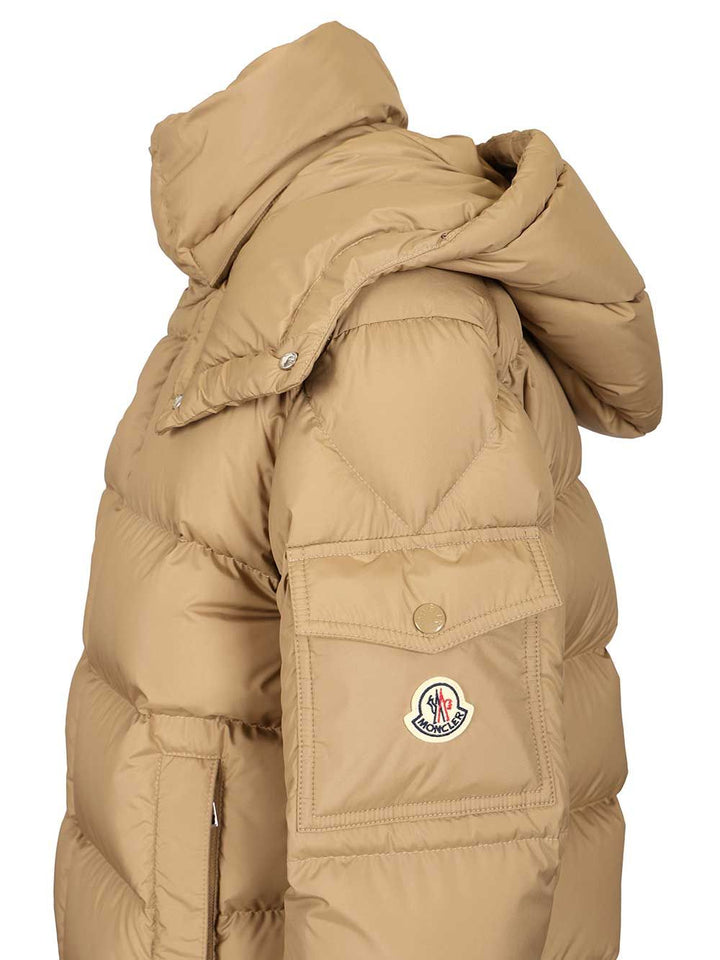 Moncler Moncler Maya 70 Short Down Jacket Giacche - Marrone | eb525f65fa1e77d4fe25c7a154566b6069a839da