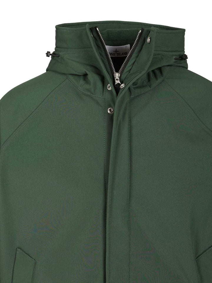 Stone Island Parka Soft Shell-R E.Dye® Giacche - Verde | 528f6e59ebc58df33c7a1d22036a3fa3252acfb0