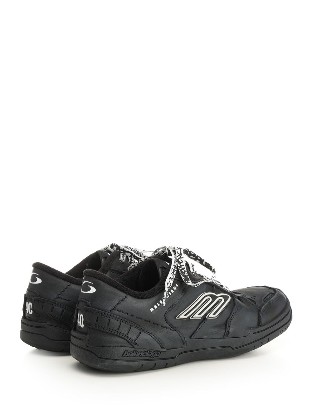 Balenciaga Hamptons Worn Out Sneakers - Nero | bd726fbc59505cd5e52a38a5b21f3aaf53628745