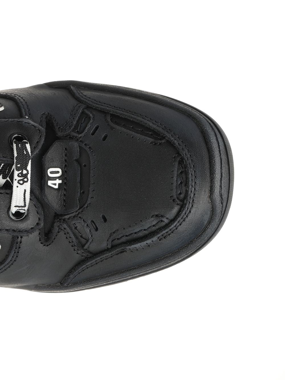 Balenciaga Hamptons Worn Out Sneakers - Nero | d5c6a2fc02703833c0a4568d2160bb307cab7a5b