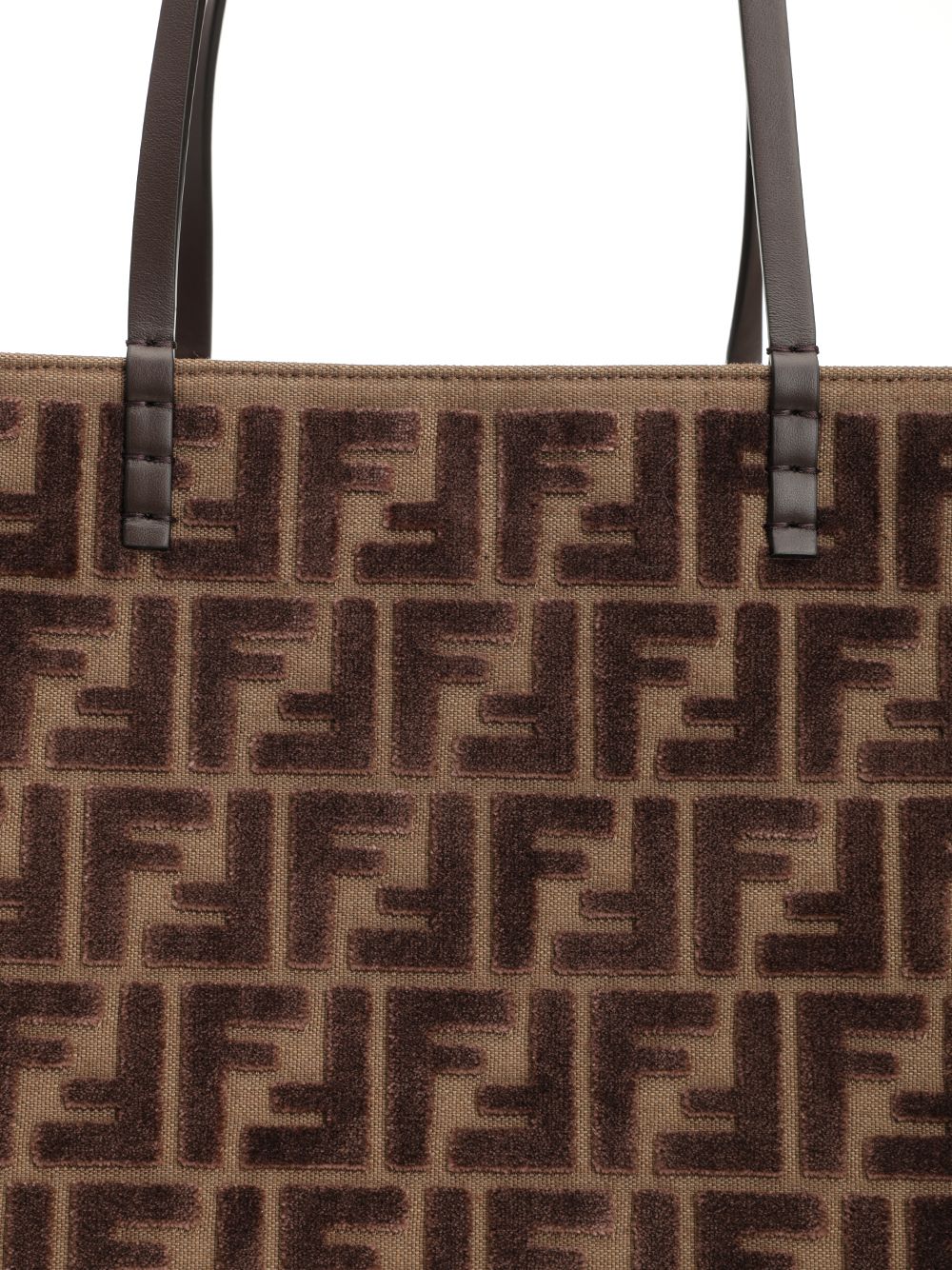 Fendi Roll Shoulder Bags - Marrone | ac2d97be83dc4af635fbf6f82bc6eb0771985a31