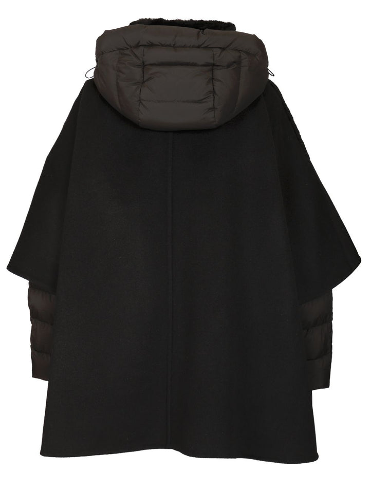 Moorer Raja Shearling Cape Coats - Nero | a3b74d983e0fd70d6e39162dff76e2a90aacde3d