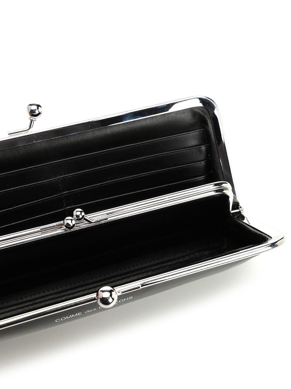 Comme Des Garcons Wallet Large Wallet With Kiss Closure Clutches - Nero | d1a2934a4389beca704097dfdc691bea4ed15e93