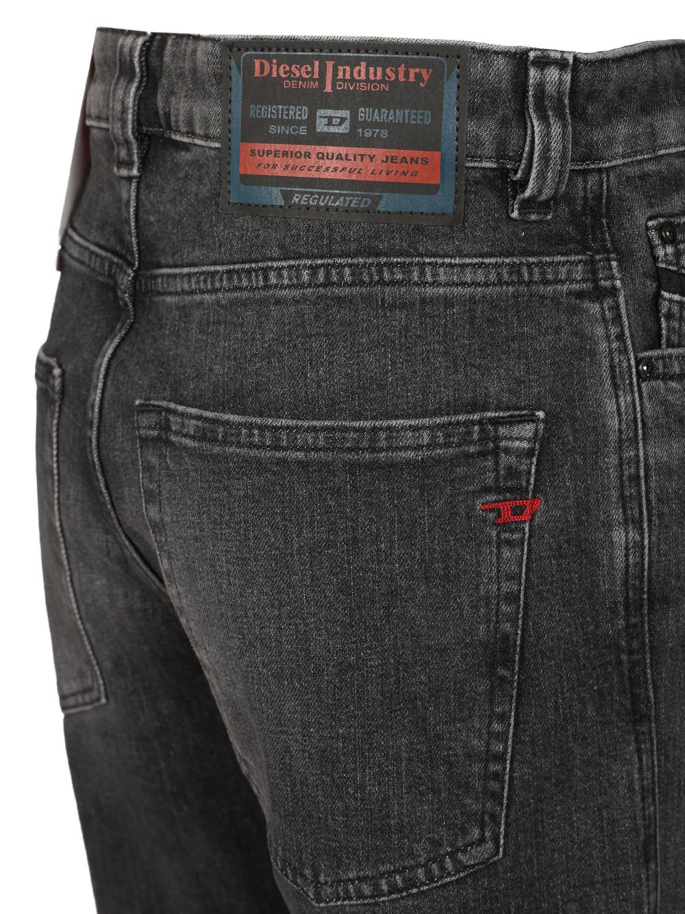 Diesel Loose Jeans - Nero | 181bcfd3218a75d1558b20191235bad2fee3c5fc