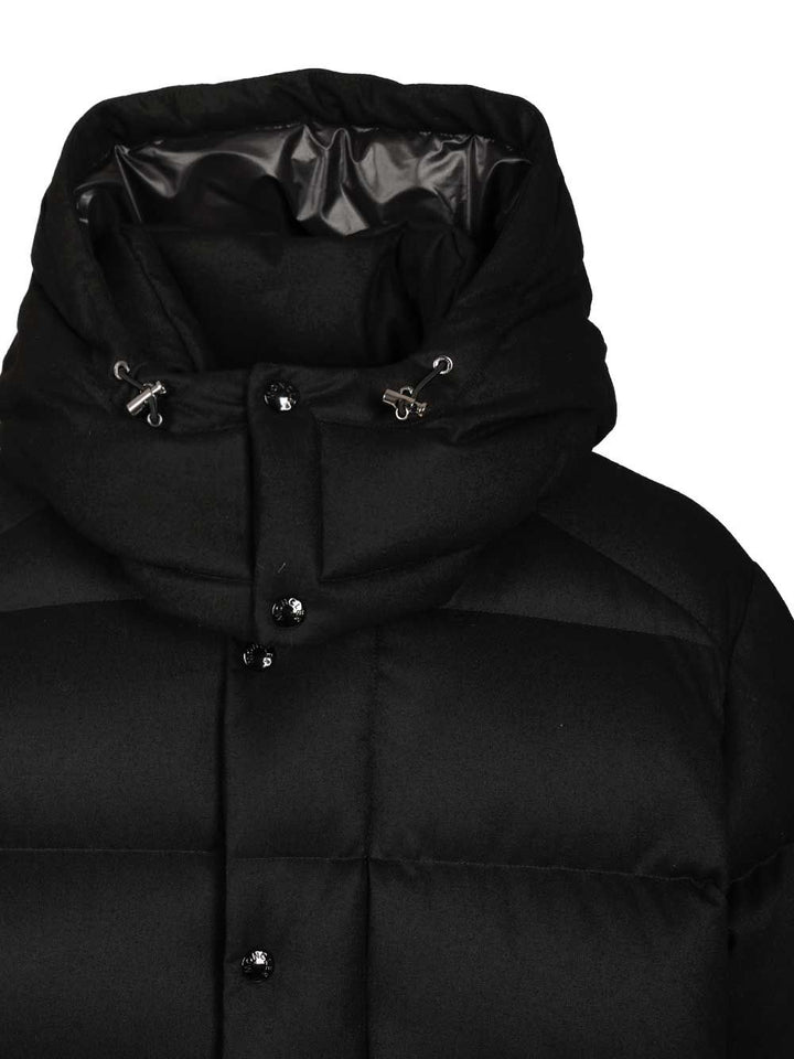 Moncler Maya 70 Coats - Nero | 37d3b67ccf53f16fca60e1389db40ec1b6c0ff1f