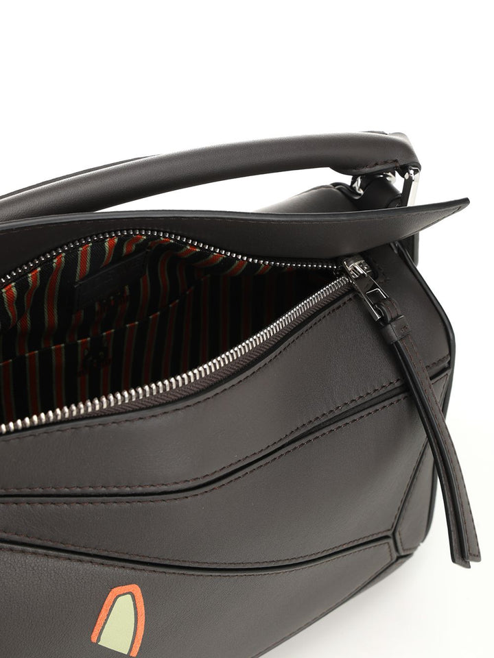 Loewe Puzzle Futurist Cat Handbags - Marrone | fa87bdb1d3566ead4018f83fe89da5ed6df14453