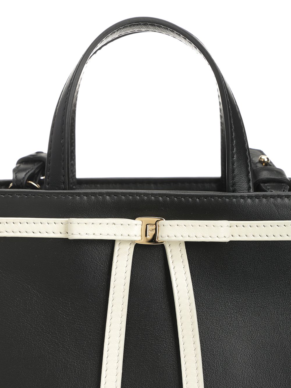 Ferragamo Bow Handbags - Nero | be5d18118ab0ea1d454cba251baa2a132fc1adb5
