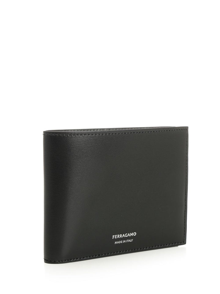 Ferragamo Classic Wallet Wallets - Nero | afb20ef888aa0d148027ed8131478cf043a8868b