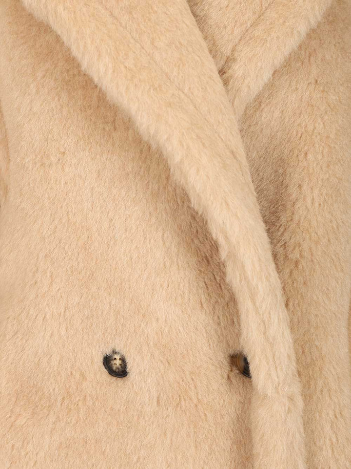 Max Mara Teddy Bear Icon Coat Coats - Bianco | 8c9c0a8fa0378d530aa64d2e69bf4fd3aa8bb406