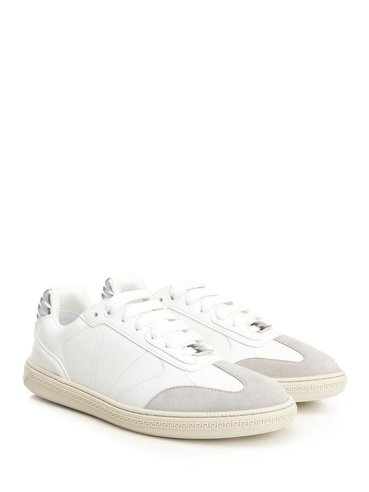 Versace Greca Court Sneakers - Bianco | 876a4177249aade26dbf2fc06b32a94778c03cf7