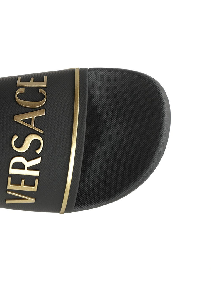 Versace Rubber Slides Scarpe basse - Nero | 2a2436d9bab1d89839e12f8390077953d168ff9b