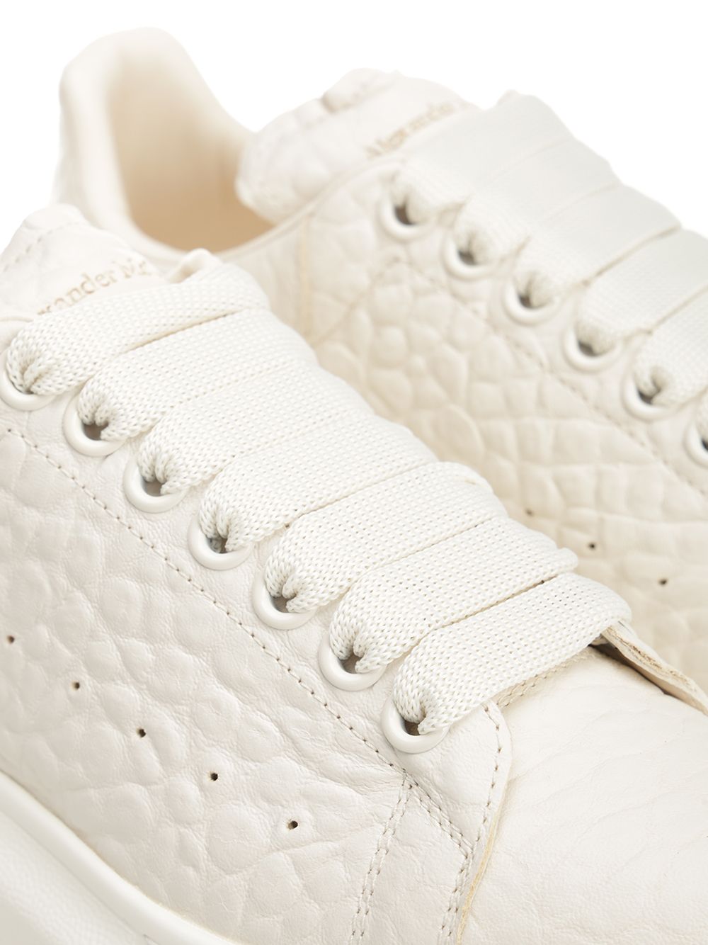 Mcqueen Oversize Sneakers - Bianco | ce49fbfc48cb55f4629cf2f9722c6f8b2b4437f3