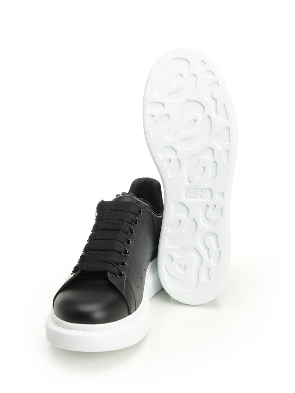 Mcqueen Oversized Calfskin Sneaker Sneakers - Multicolor | 332e6d1836080631048b744b13cab9741d389407
