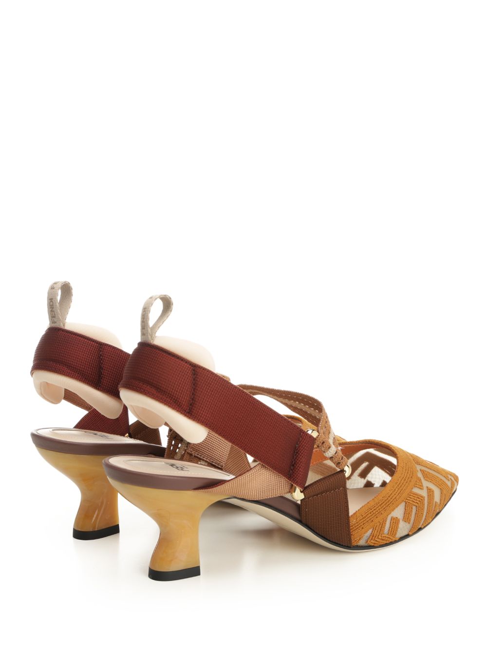 Fendi Colibrì Decollete - Beige | dd07d6ce5547a30b909ba79e4427201065139805