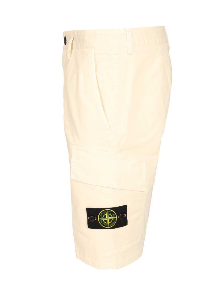 Stone Island Bermuda Cargo Shorts In Broken Twill Trousers - Bianco | 26a97cc89f2631d1311c52611c68f3bf5d11cb0f