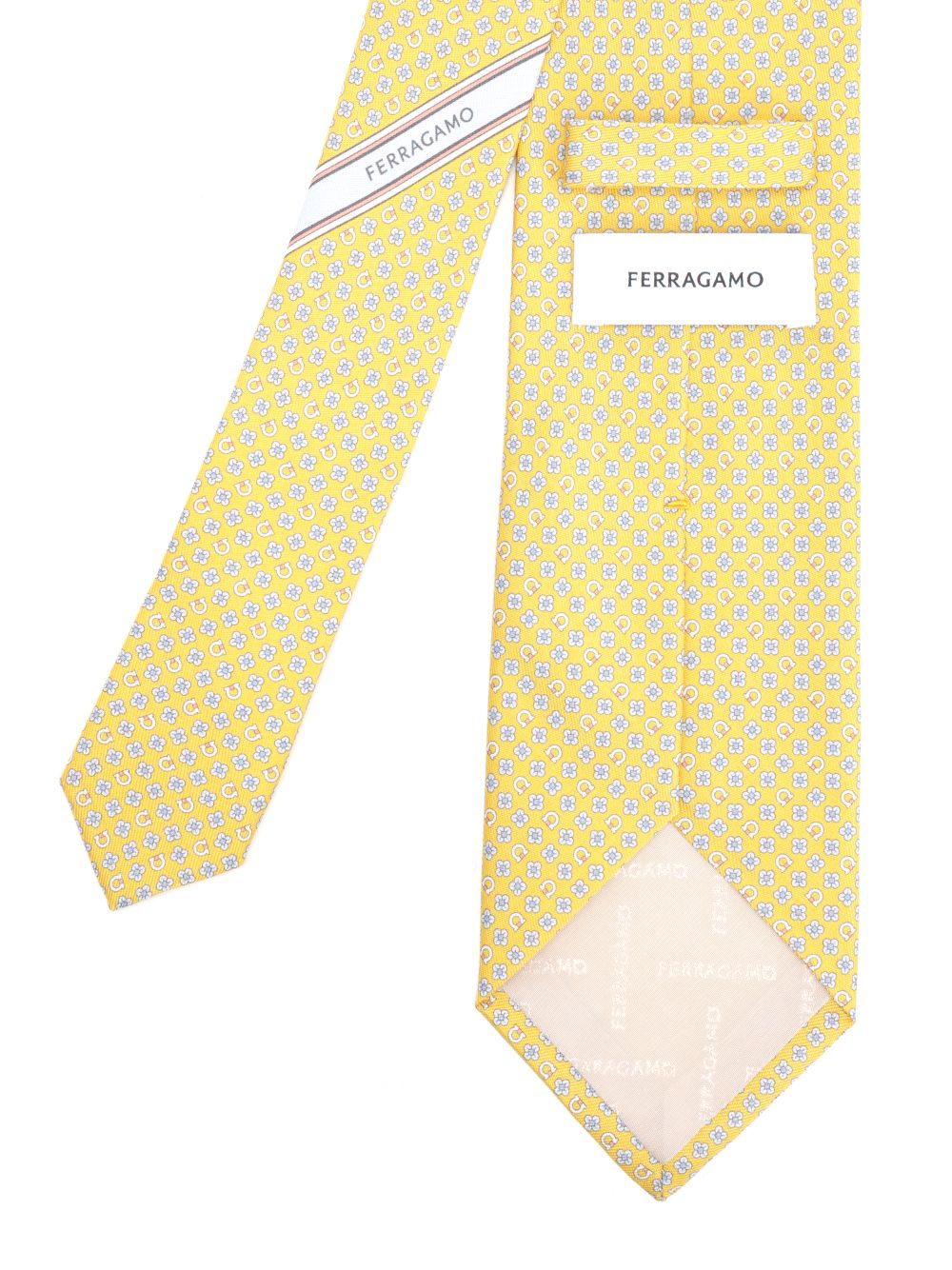Ferragamo Salvia F.Giallo M Scarves And Foulards - Giallo | a8f6d0119a36b433e5fe292a27741ec31ef06359