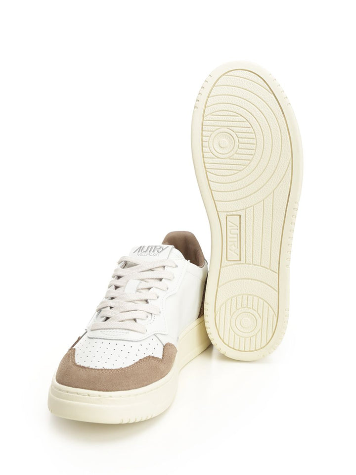Autry  Medalist Low Sneakers - Bianco | 831ae5c91396dbebb2f35959bad81c6a3d51e71b
