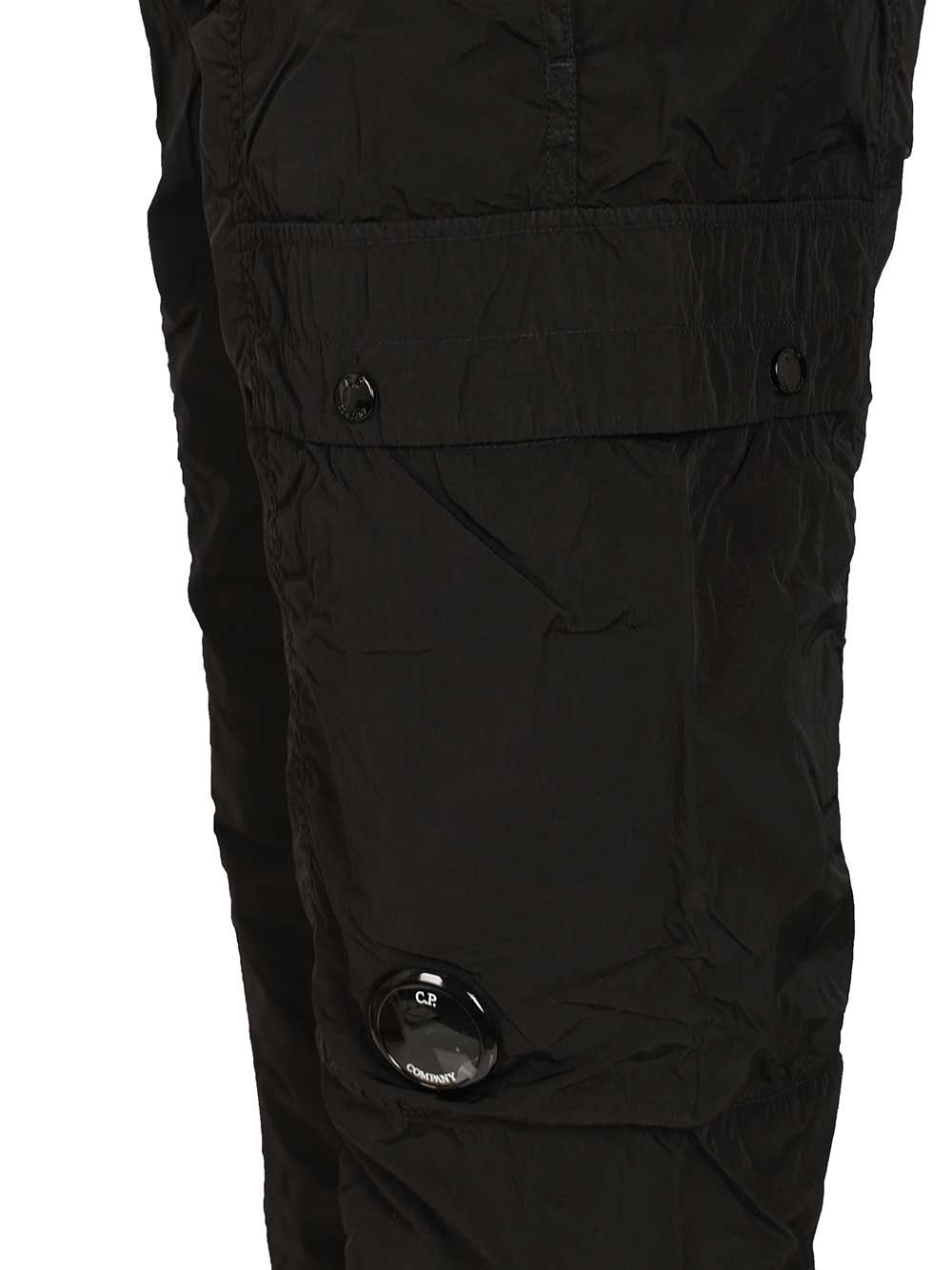 C.P. Company Chrome-R Regular Cargo Lens Pants Trousers - Nero | 78921ea8e4da146cb4d54bd780c05e1b9637c522