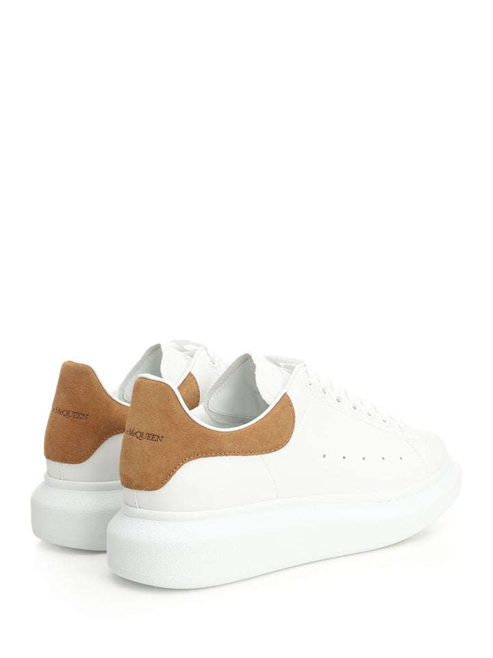 Mcqueen Oversized Sneakers - Marrone | d579c535c2429667681482f3b61af87edda47b7f