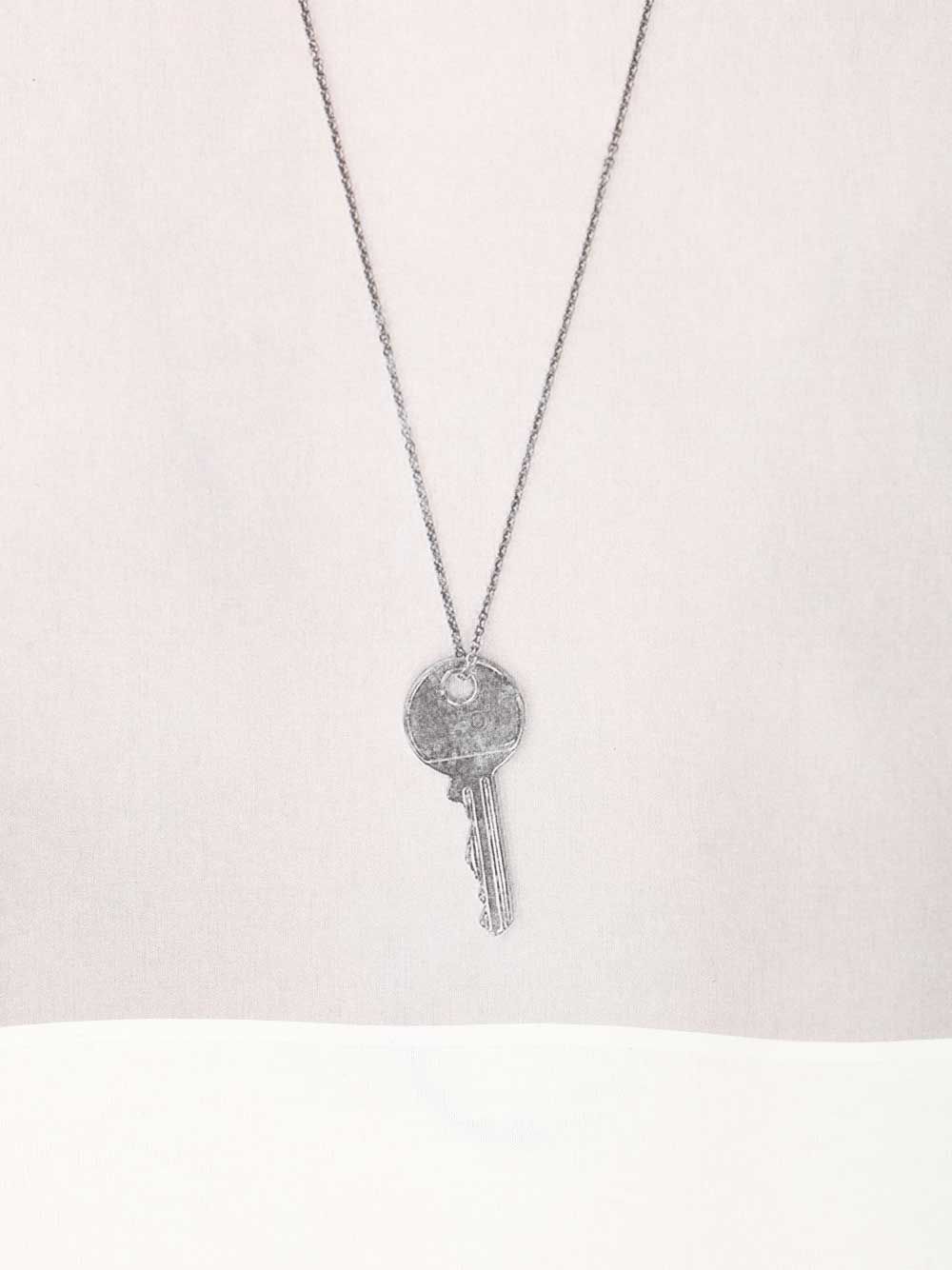 Mm6 Maison Margiela Necklace Trompe L'oeil Graphic T-Shirt - Bianco | 89caa6b796384bdd3e98f4fda5261c918d132f3c