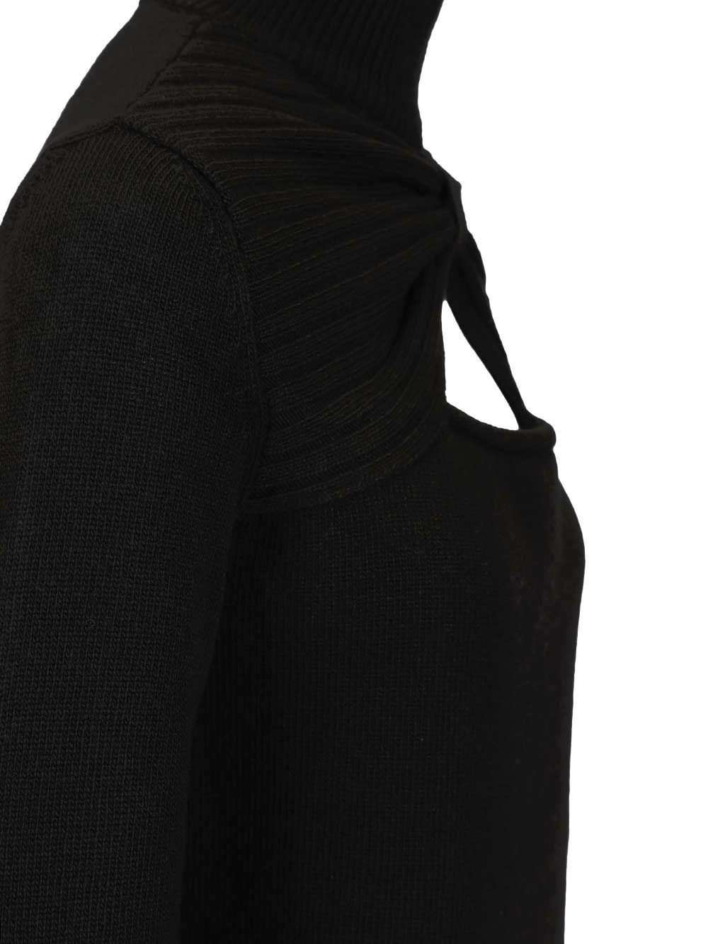 Valentino Garavani Wool Turtleneck Knitwear - Nero | e9ee4fbec25895d4aad318f52beb9068936808cb